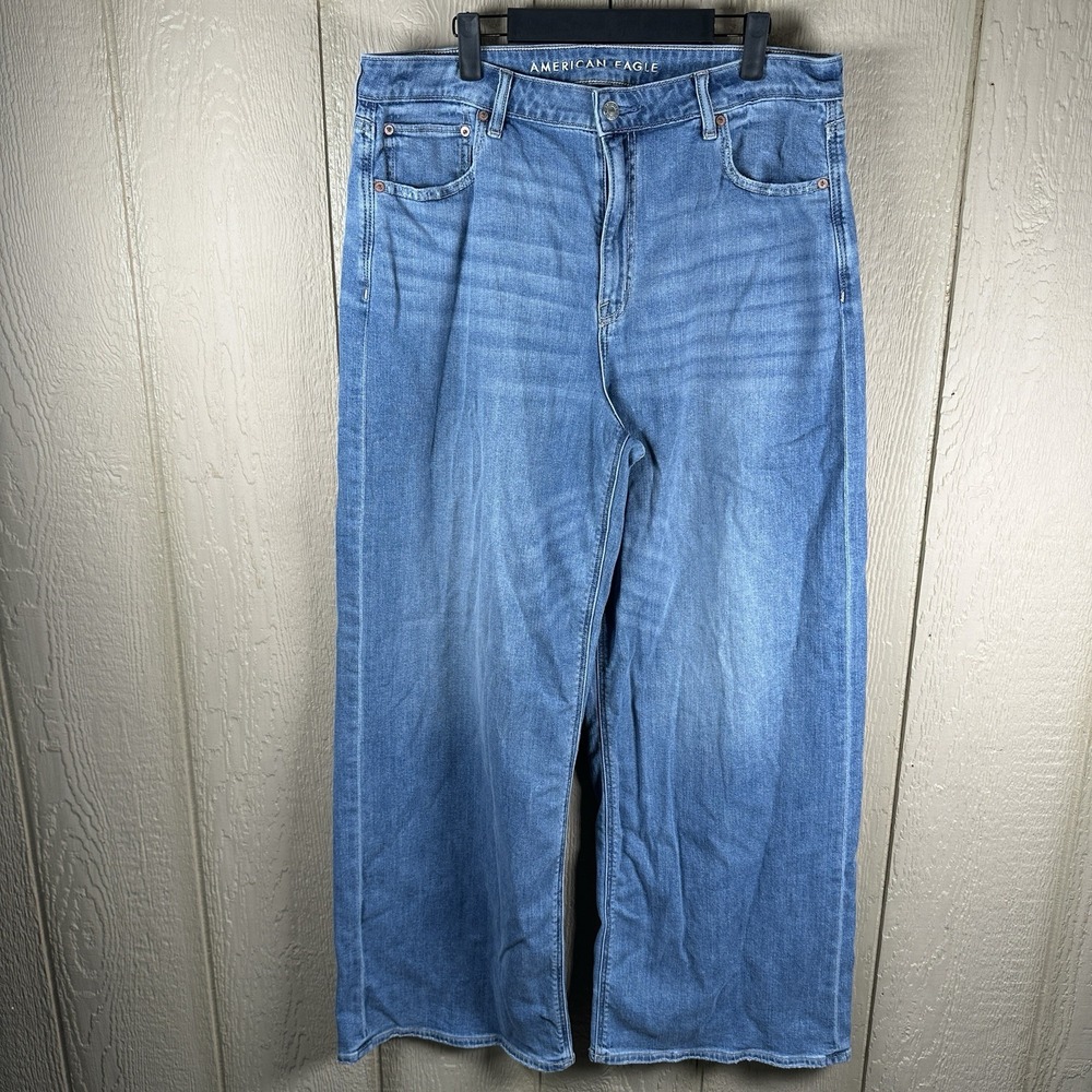 American Eagle Super High Rise Baggy Wide Leg Jeans Womens Sz 14Long Medium Wash